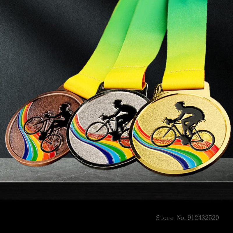 Trophées créatifs de vélo de s - Mountain Biking Europe avis et prix